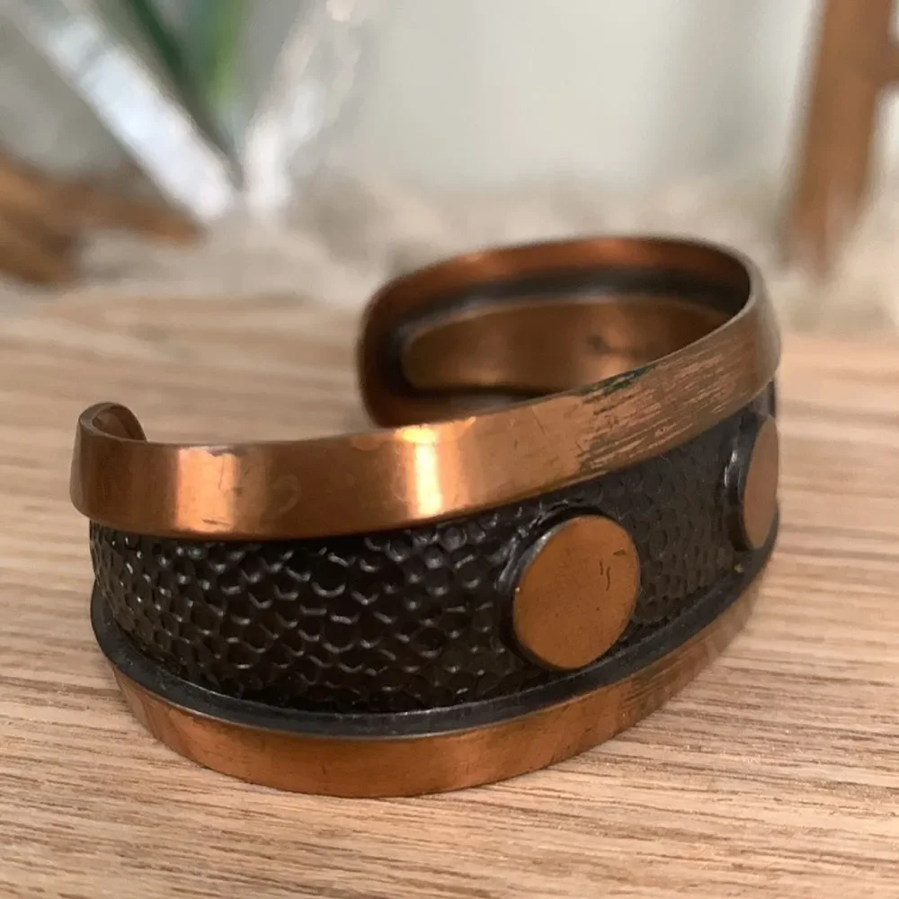Vintage Copper Cuff Bracelet Marked Solid Copper‎